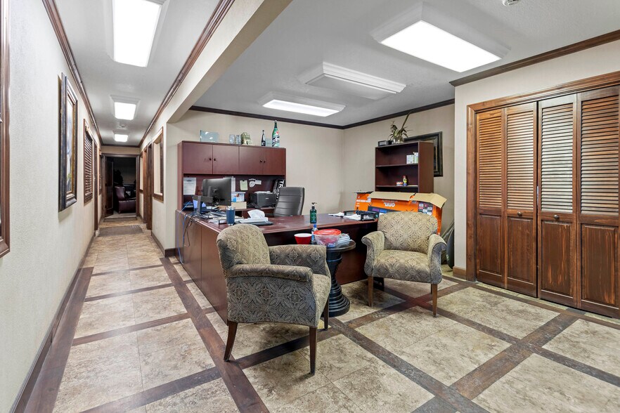 More Photos Of 1005 S Montana St, Butte Warehouse For Sale