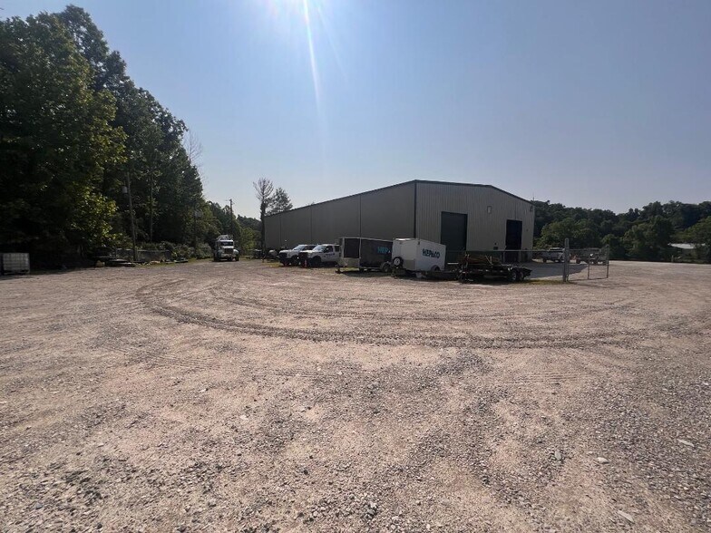 More Photos Of 2220 State Route 3, Catlettsburg Manufacturing For Sale