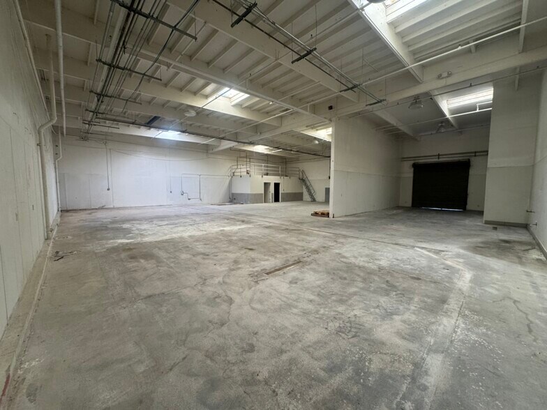 More Photos Of 522 Martin Ave, Rohnert Park Distribution For Lease