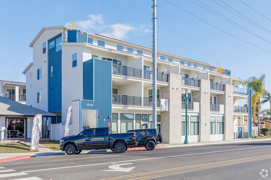 More Photos Of 611 Highland Ave, National City Apartments For Lease