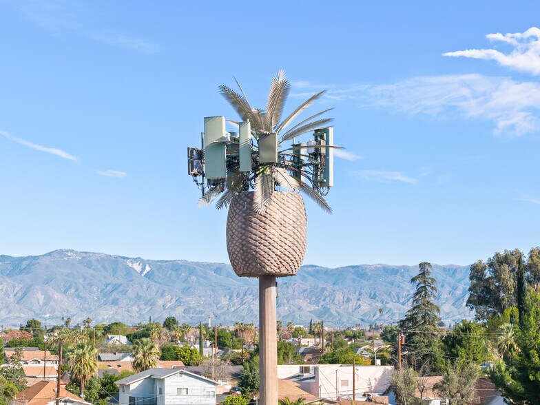 More Photos Of 358 N 6th St, Colton Warehouse For Sale