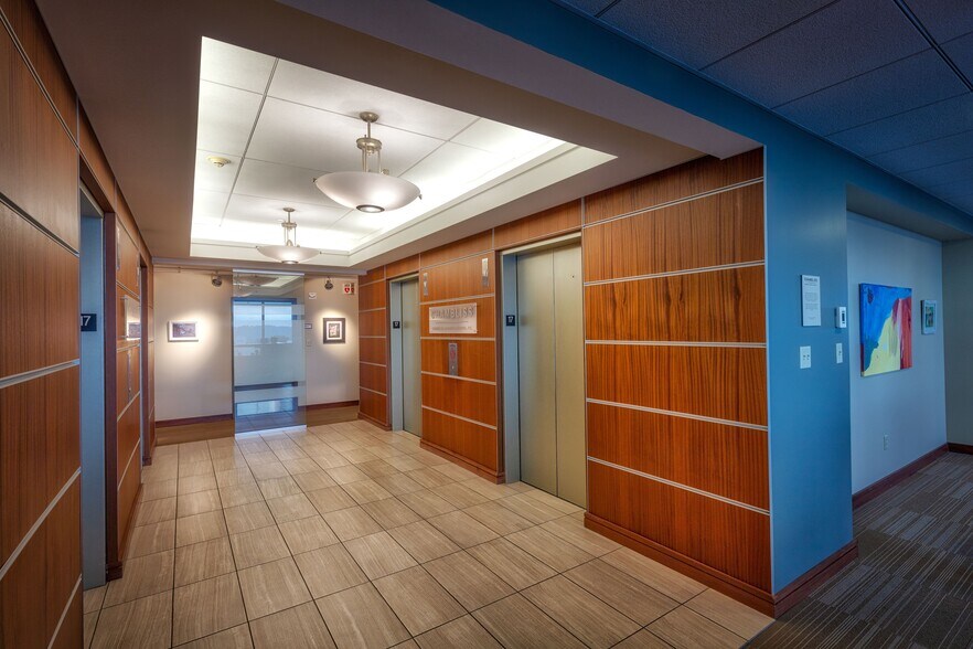More Photos Of 605 Chestnut St, Chattanooga Office For Lease