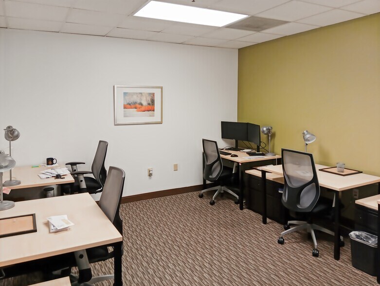 More Photos Of 3200 West End Ave, Nashville Coworking Space