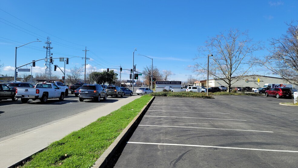 More Photos Of 400 E Park Ave, Chico Office For Sale