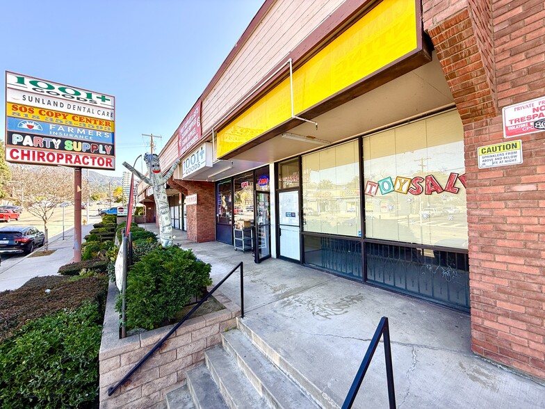 More Photos Of 7902-7912 Foothill Blvd, Sunland Freestanding For Lease