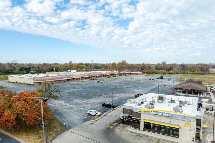 More Photos Of 1002-1100 Camp Jackson Rd, Cahokia General Retail For Sale