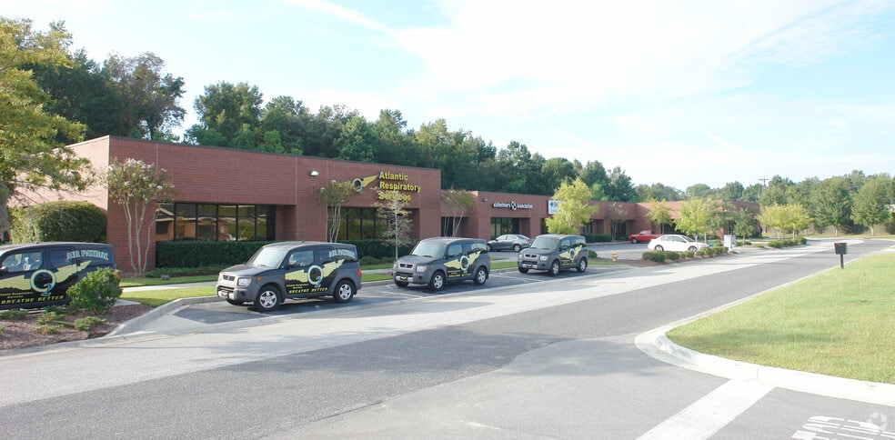 More Photos Of 2090 Executive Hall Rd, Charleston Medical For Lease