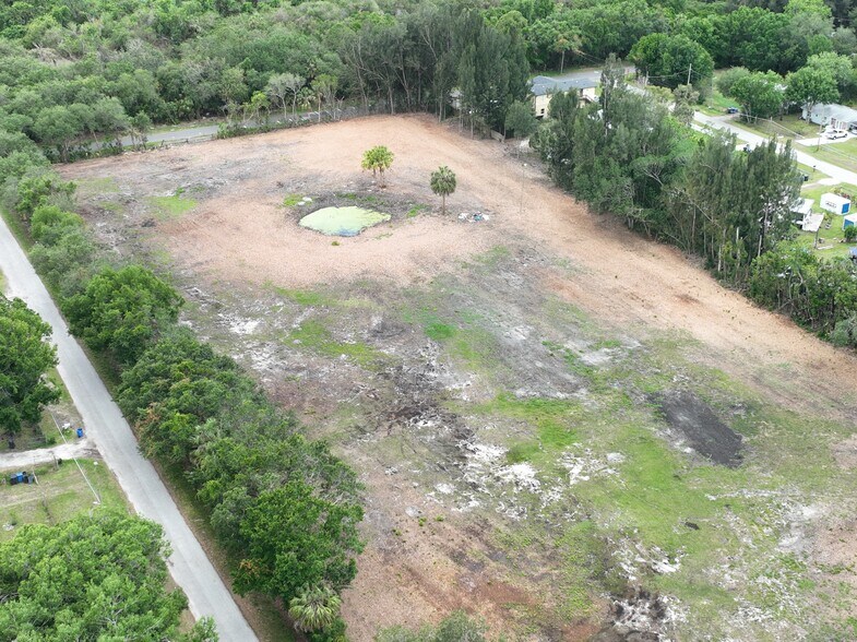 More Photos Of 6114 Cedar ave, Gibsonton Land For Lease