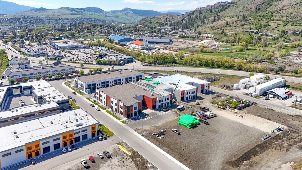 More Photos Of 4605 34 St, Vernon Distribution For Lease
