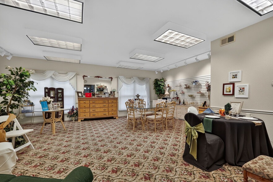 More Photos Of 1460 A Woodville Rd, Millbury Freestanding For Sale