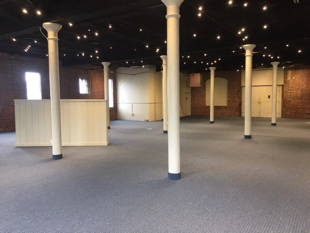 More Photos Of 20 Payton St, Lowell Industrial For Sale