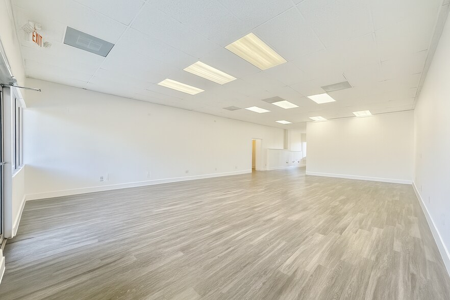 More Photos Of 900 Round Rock Ave, Round Rock Medical For Lease