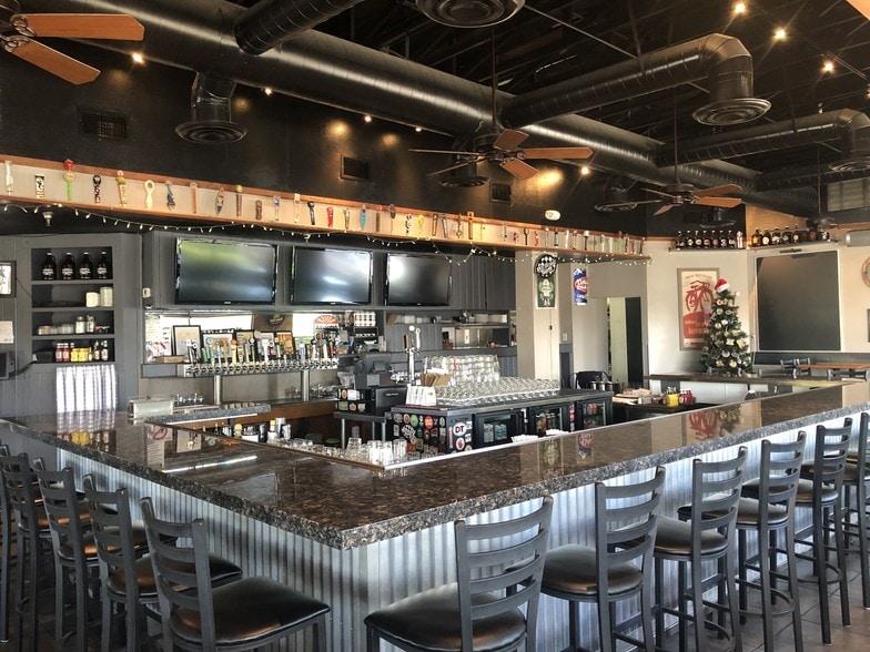 More Photos Of 1805 E Elliot Rd, Tempe Storefront For Lease