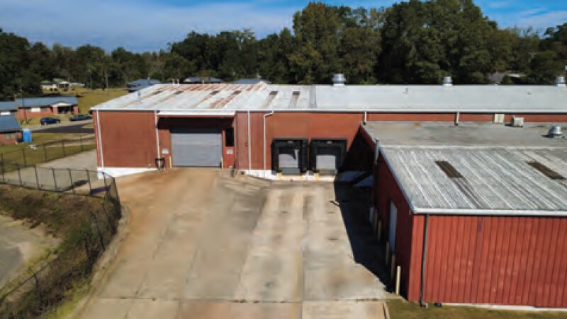 More Photos Of 638 S Forest Ave, Luverne Industrial For Sale