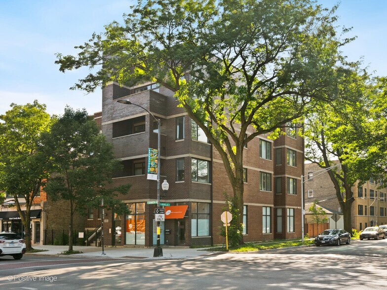 Primary Photo Of 4856 N Damen, Chicago Storefront Retail Office For Sale