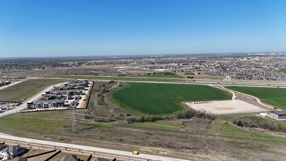 More Photos Of Hwy 360, Grand Prairie Land For Sale