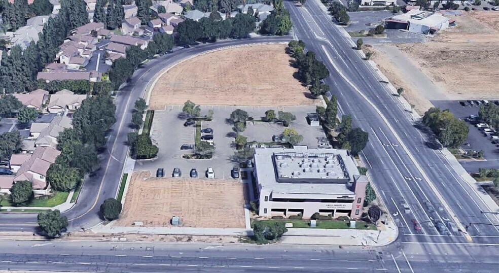 More Photos Of 7005-7055 N Milburn Ave, Fresno Medical For Lease