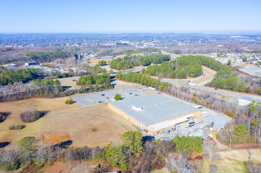 More Photos Of 2000 Overhead Bridge Rd NE, Cleveland Manufacturing For Sale