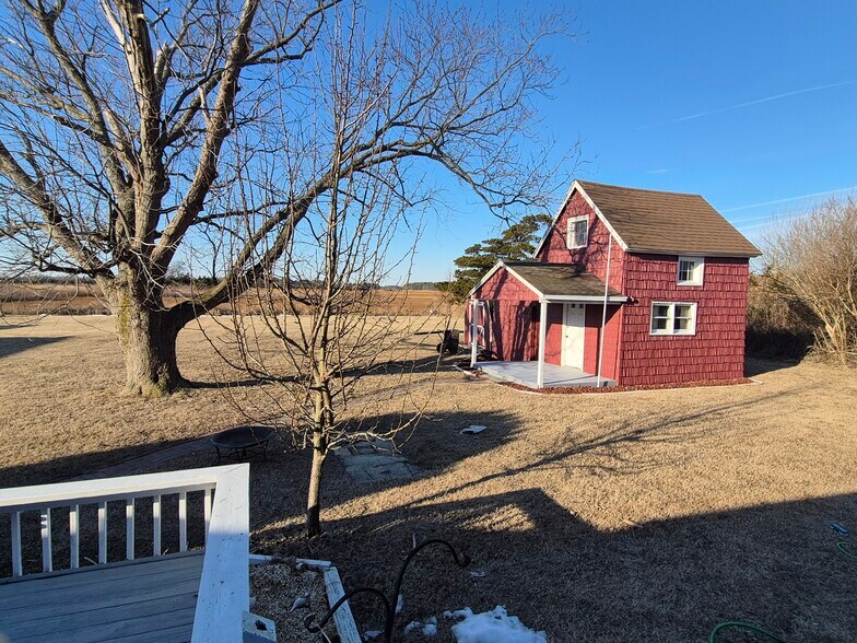 More Photos Of 360 Bay Ave, Milford Storefront Retail Residential For Sale