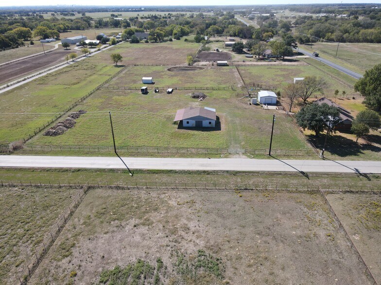 More Photos Of 9134 FM 2931, Pilot Point Land For Lease