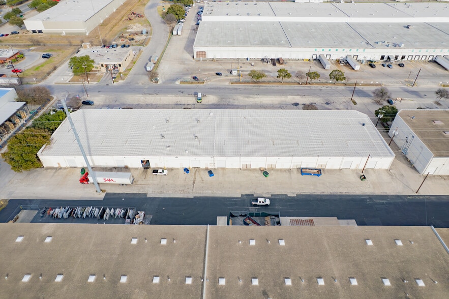 More Photos Of 5903-5929 Distribution, San Antonio Warehouse For Lease