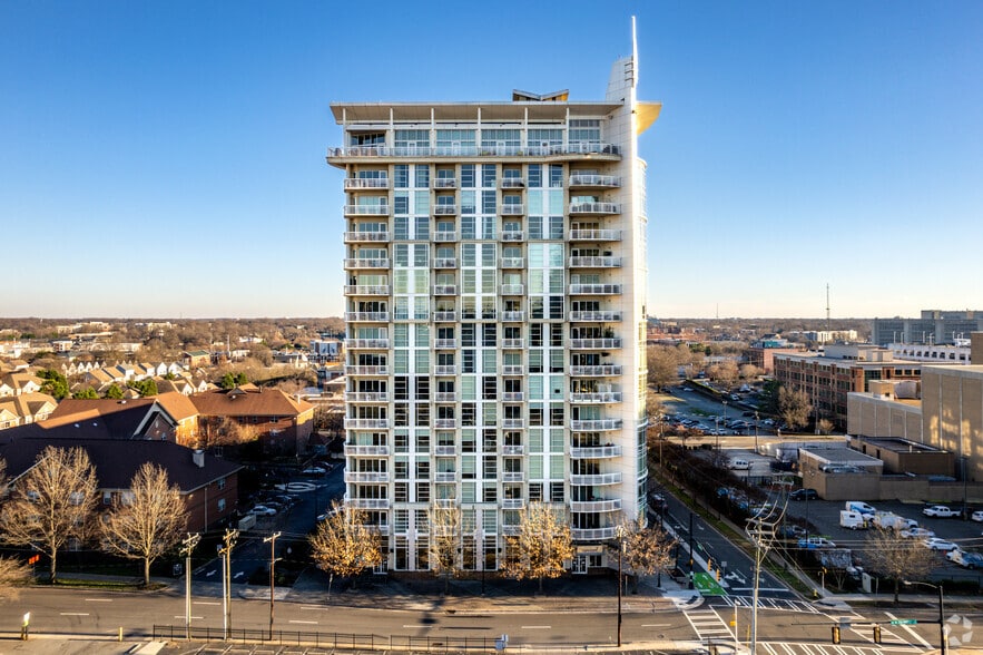 More Photos Of 505 E 6th St, Charlotte Apartments For Sale