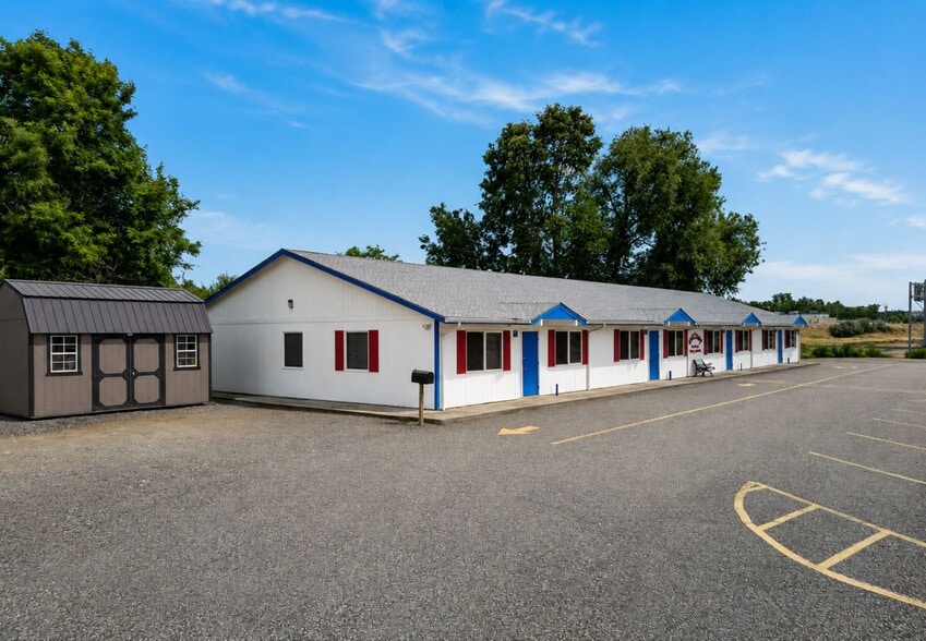 More Photos Of 1706 Bronco Ln, Richland Daycare Center For Sale