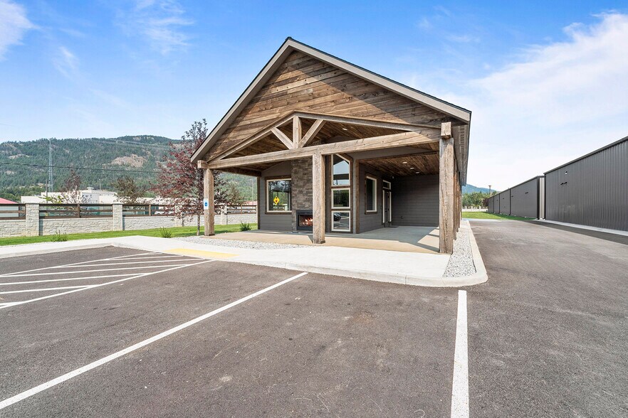 More Photos Of 4002 Boyer rd, Sandpoint Self Storage For Sale