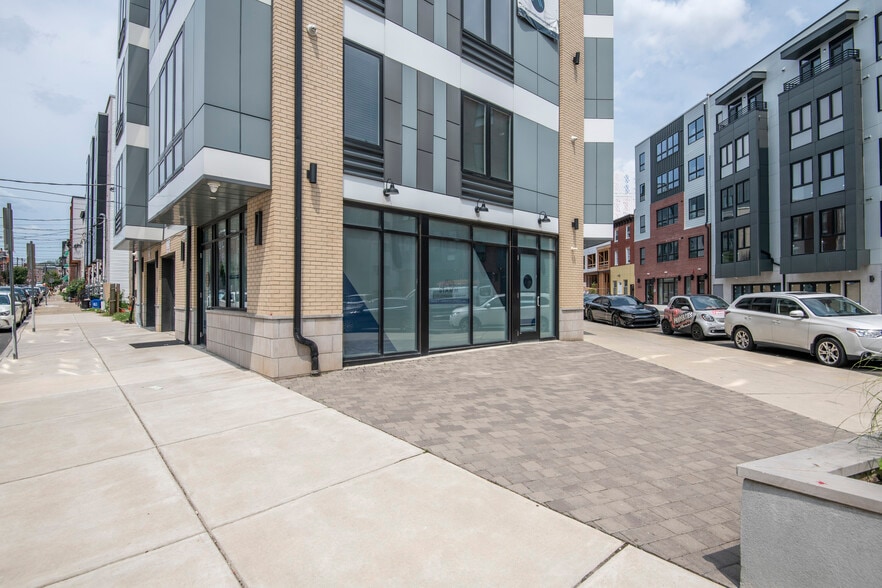 More Photos Of 1508 Ridge Ave, Philadelphia Apartments For Lease