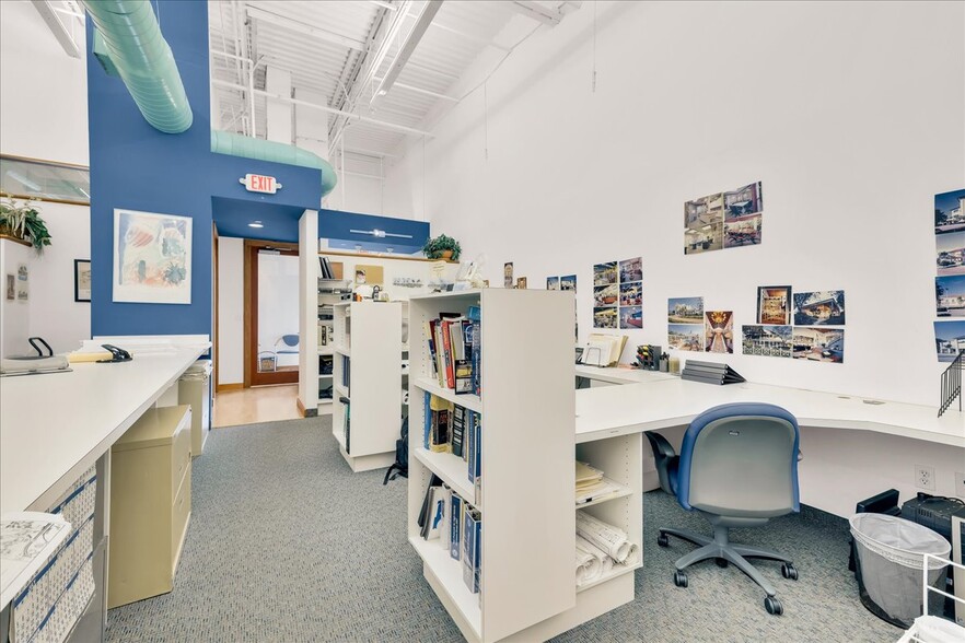 More Photos Of 2830 W State Road 84, Fort Lauderdale Flex For Sale