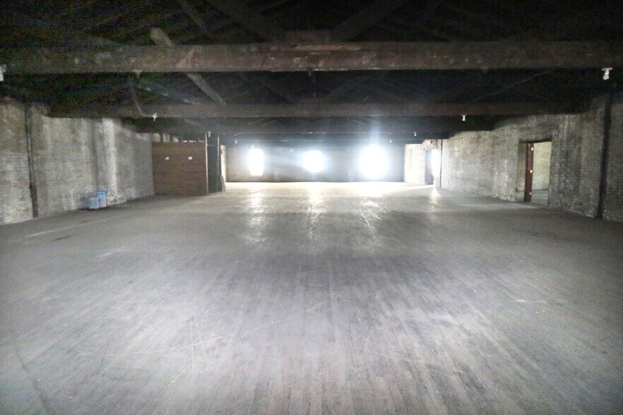 More Photos Of 312 N 7th St, Steubenville Warehouse For Sale