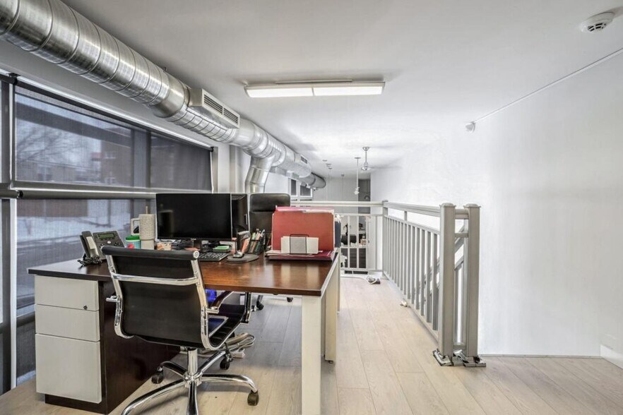 More Photos Of 4151 Rue Beaubien E, Montréal Storefront Retail Residential For Sale