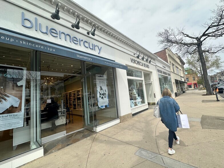 More Photos Of 255 Greenwich Ave, Greenwich Storefront Retail Office For Lease