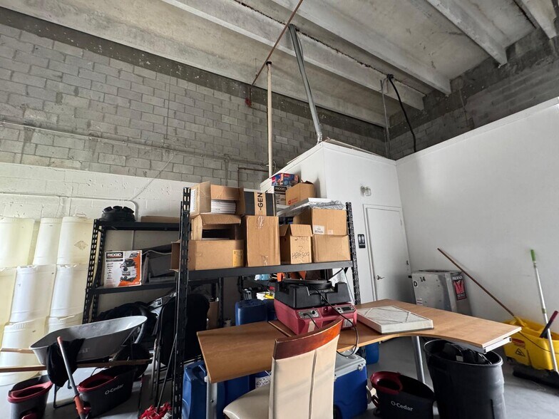 More Photos Of 13155 SW 123rd Ave, Miami Warehouse For Sale