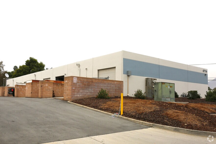 More Photos Of 8714 Lion St, Rancho Cucamonga Warehouse For Sale