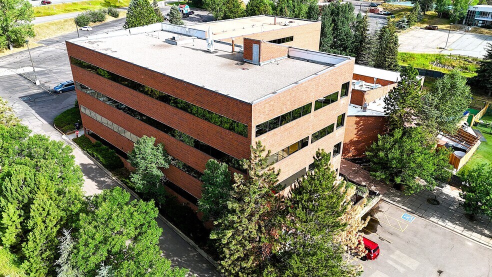 More Photos Of 2922-2942 Evergreen Pky, Evergreen Office For Sale