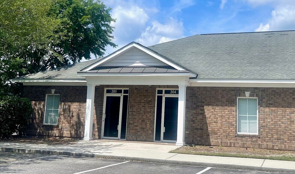 More Photos Of 1 Oglethorpe Professional Blvd, Savannah Office For Lease