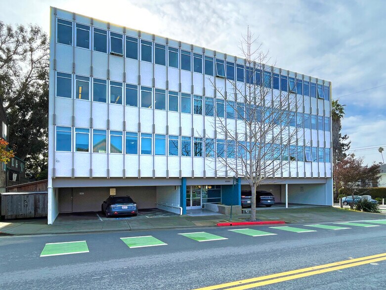 More Photos Of 2000 Hearst Ave, Berkeley Office For Sale