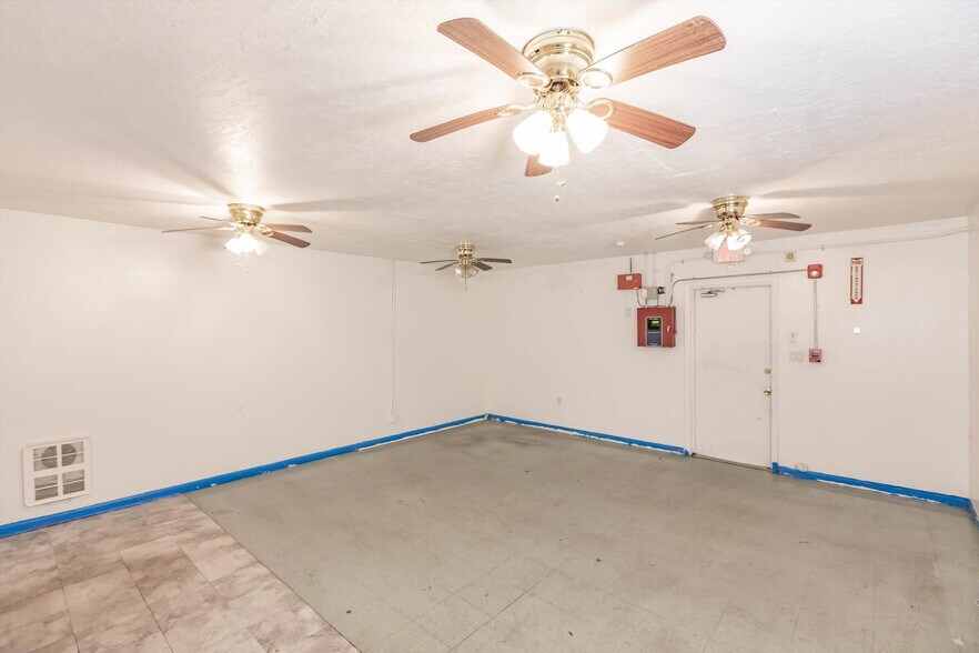 More Photos Of 601 W Canal St N, Belle Glade Daycare Center For Sale