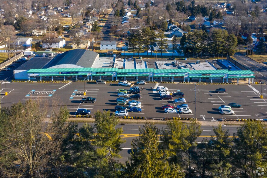 More Photos Of 471-503 E County Line Rd, Warminster Freestanding For Sale