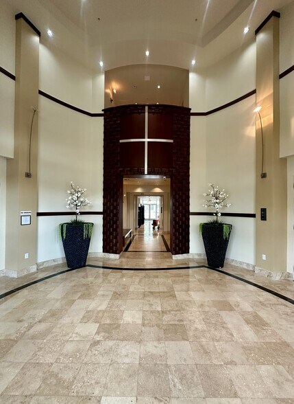 More Photos Of 3650 NW 82nd Ave, Doral Medical For Lease