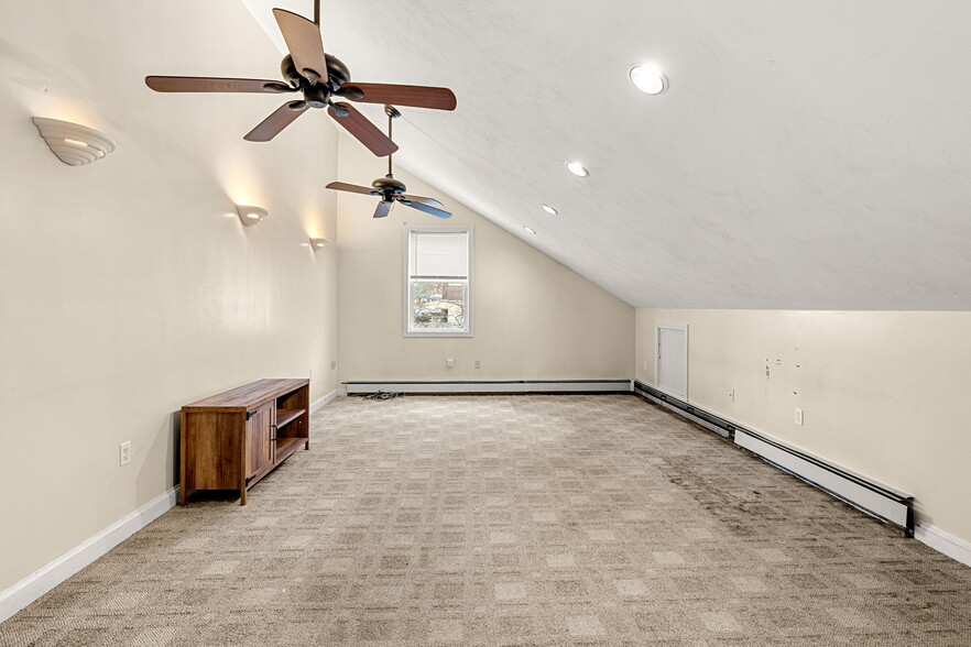 More Photos Of 2212 Main St, Tewksbury General Retail For Sale