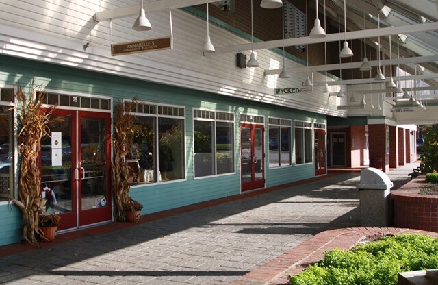 More Photos Of 1600 Falmouth Rd, Centerville General Retail For Lease