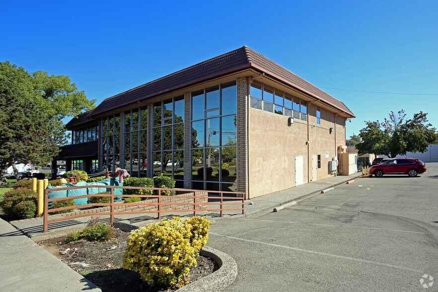 More Photos Of 5112-5122 Madison Ave, Sacramento General Retail For Lease