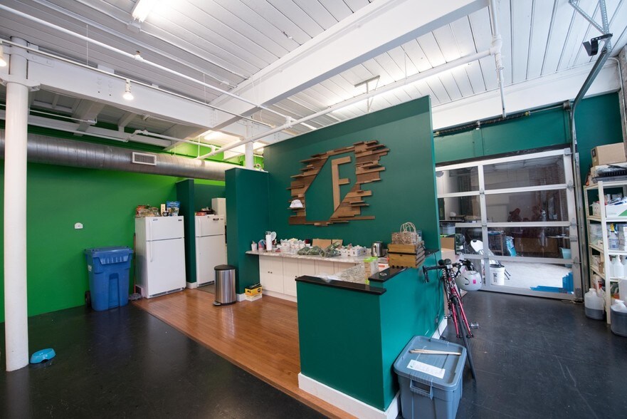 More Photos Of 840 Summer St, Boston Research And Development For Lease