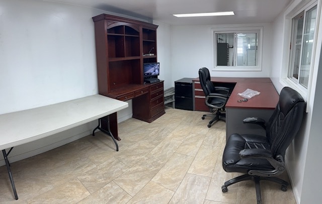 More Photos Of 8077 Cypress Ave, Glendale Warehouse For Lease