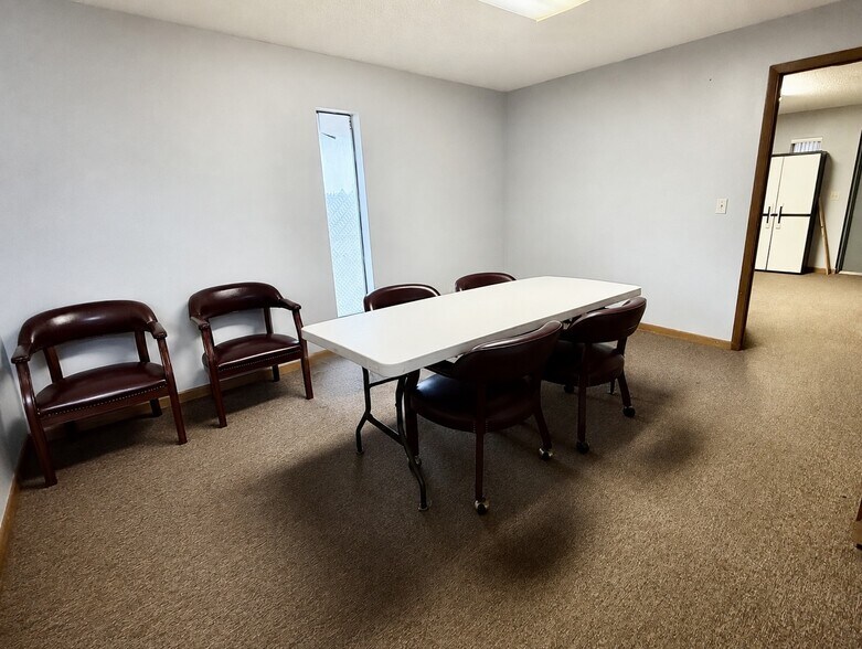 More Photos Of 2800 Winter Lake Rd, Lakeland Office For Sale