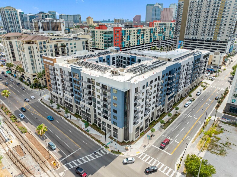 Primary Photo Of 1240 E Madison St, Tampa Apartments For Lease