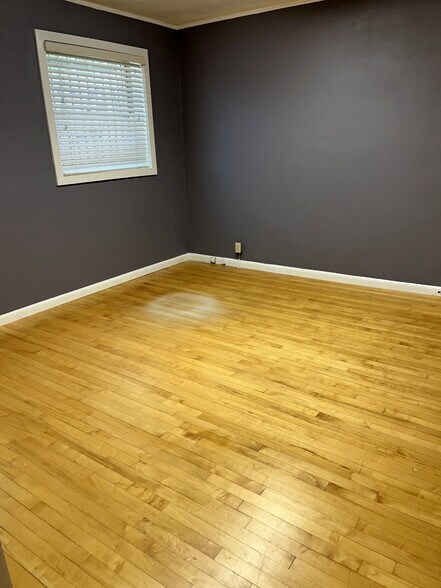 More Photos Of 118 E Mobile St, Florence Loft Creative Space For Lease