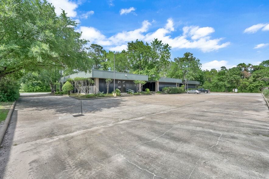 More Photos Of 1380 Stonehollow Dr, Humble Medical For Lease